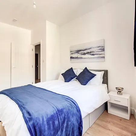 2 Bedroom In Brixton With Wi-fi *