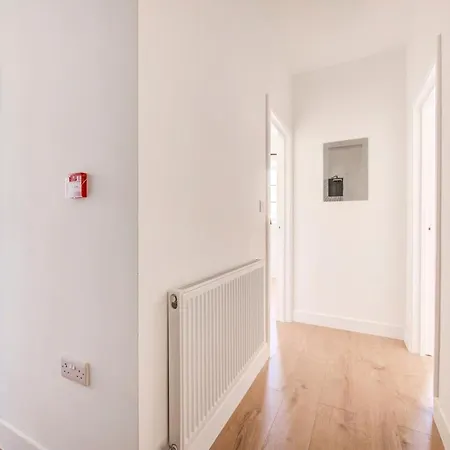 Apartamento 2 Bedroom In Brixton With Wi-fi