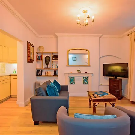 Apartment Gorgeous 2-bed Flat - 25 Minutes Walk From Winter Wonderland *