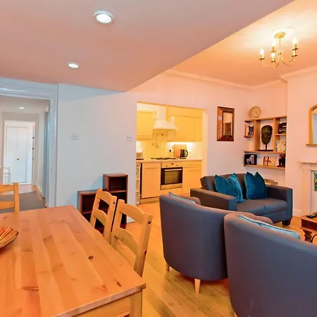 Gorgeous 2-bed Flat - 25 Minutes Walk From Winter Wonderland
