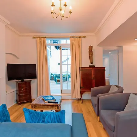 Apartment Gorgeous 2-bed Flat - 25 Minutes Walk From Winter Wonderland *