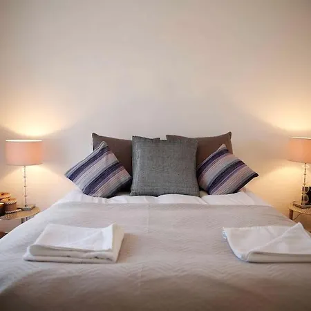Cozy One Bedroom Next To Paddington Apartment London