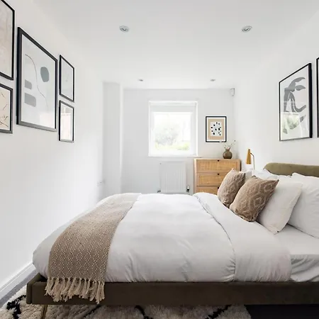 The Walworth Hideout - Elegant 2bdr Flat Apartment *