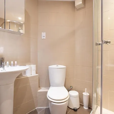 The Walworth Hideout - Elegant 2bdr Flat Apartment London