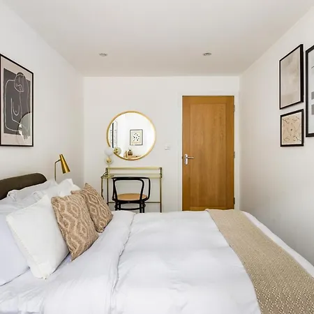 The Walworth Hideout - Elegant 2bdr Flat Apartment