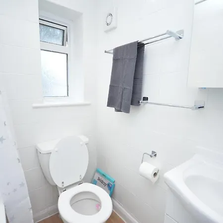 Lovely 3 Bedroom House