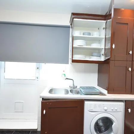 Holiday home Lovely 3 Bedroom House *