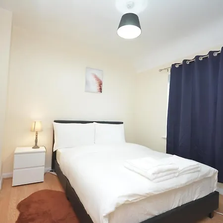 Holiday home Lovely 3 Bedroom House *