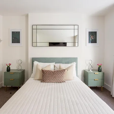 2 Bedroom In Covent Garden Sleeps 6 Londres