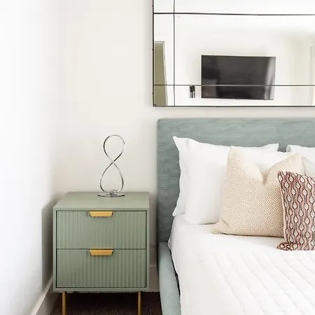 Apartamento 2 Bedroom In Covent Garden Sleeps 6 Londres