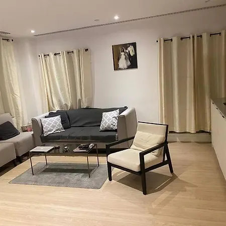 Apartment Luxury 2 Bed Ensuite 2 Bathroom East Croydon