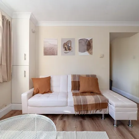 Apartment Lovely Flat In Wimbledon W/ Free Parking