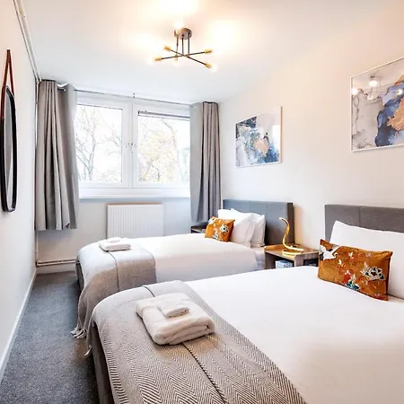 Apartment Lovely 4 Bedroom Flat In Wandsworth- *