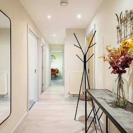 Apartment Lovely 4 Bedroom Flat In Wandsworth- London