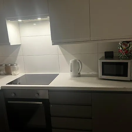 Spontaneous Apartment Kingston upon Thames (Greater London)