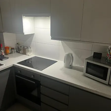 Spontaneous Apartment Kingston upon Thames (Greater London)