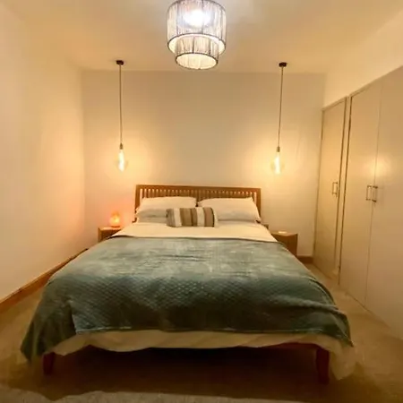 Pretty Fancy Staycation - South East London / Kent * Bromley