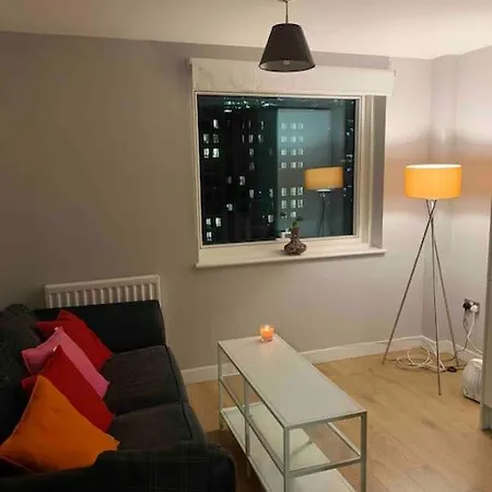 Apartment Skyline View - Of London.