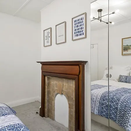Guest house Wembley Hububb London