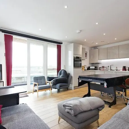 Greenwich O2 Apartment London