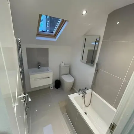 A Beautiful Terraced House In Central Holiday home