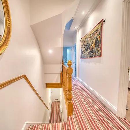 Holiday home Luxury Terraced Victorian House