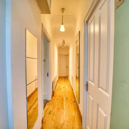 Holiday home Luxury Terraced Victorian House *