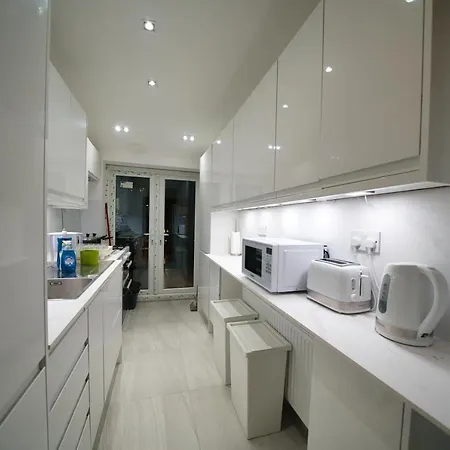 Holiday home Luxury Terraced Victorian House London