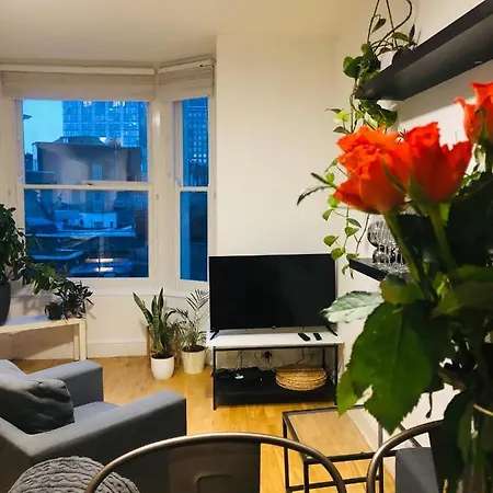 Appartamento 20 Min To London- 2 Bedrooms