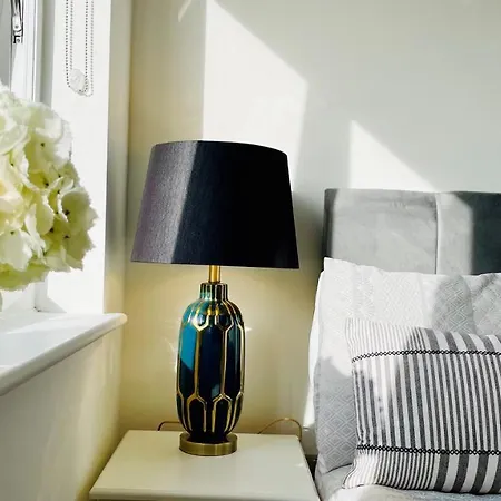 Urban Gem Apartment- Free Parking Appartamento Enfield