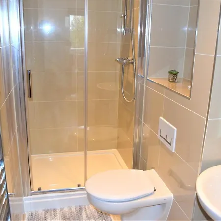 Appartamento Urban Gem Apartment- Free Parking *