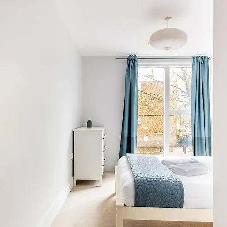 Second Nest Brixton *