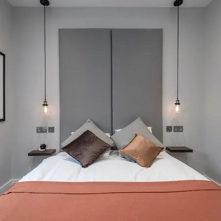 Luxury Georgian House In Marylebone: Modern 1-bed Retreat Apartment London