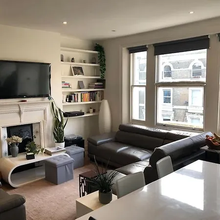 Apartment Metropolitan Tranquility: Chic Flat Regent's Park