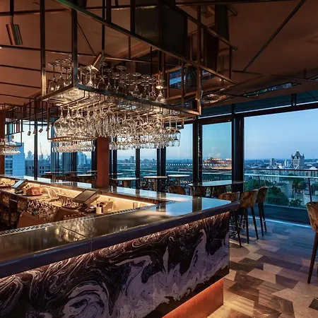 Doubletree By Hilton - Tower Of Hotel