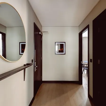 Native Kings Wardrobe, St Pauls 4* London