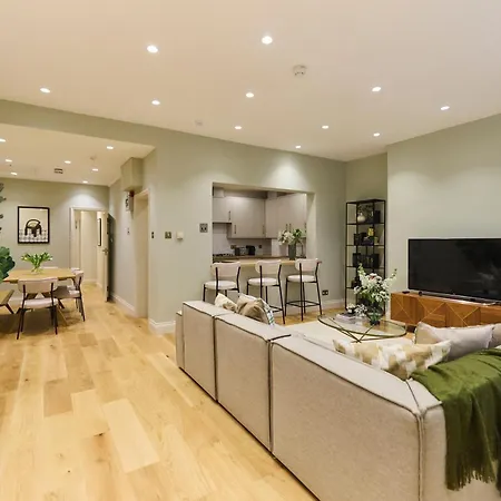 The Bayswater Gardens - Bright 3bdr Apartment London