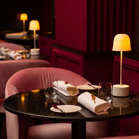 Отель Conrad St James 5*