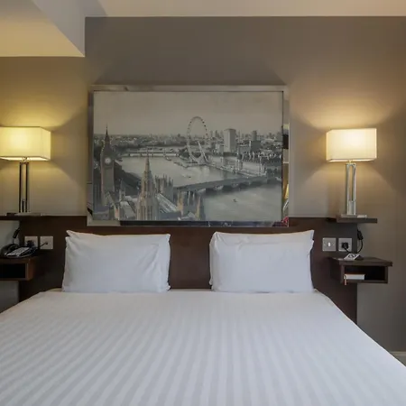 Doubletree By Hilton - Greenwich Szálloda