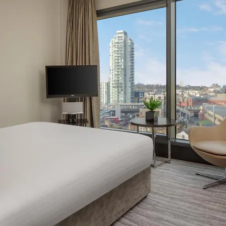 Doubletree By Hilton - Greenwich Szálloda 4*