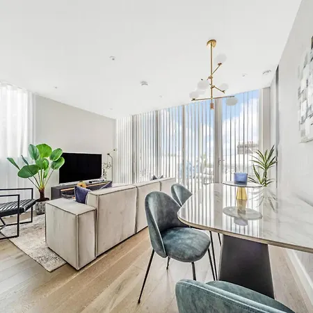 شقة Pass The Keys Penthouse Oasis In Trendy Fulham *