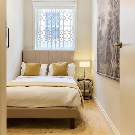 The Bayswater Gardens - Bright 3bdr * London