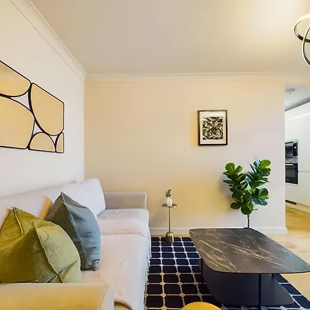 Apartment Be London - Covent Garden Residences