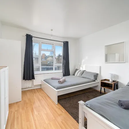 Spacious 1 Bed Flat In Dalston