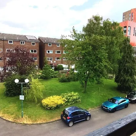 Homestay Canary Wharf Balcony