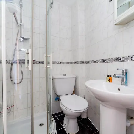 Apartment Vibrant 2br Flat In The Heart Of Fitzrovia *