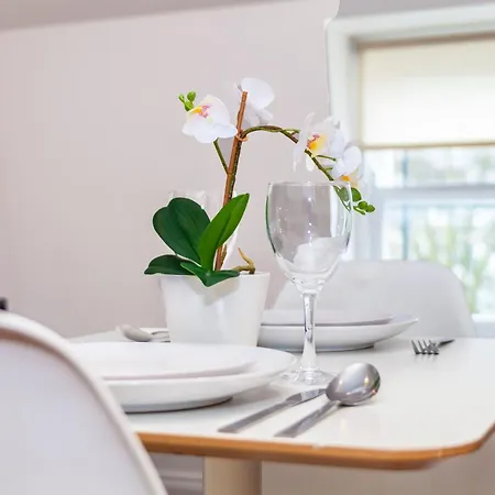 Immensely Beautiful Studio, 5 Min To Paddington Apartment London