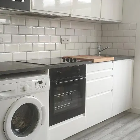 Serviced In London Croydon