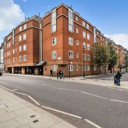 Spacious 3-bed Cosy Flat In Westminster