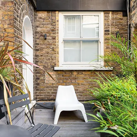 Apartment The Bengal Tiger 2 Bedrooms With Garden In Notting Hill London